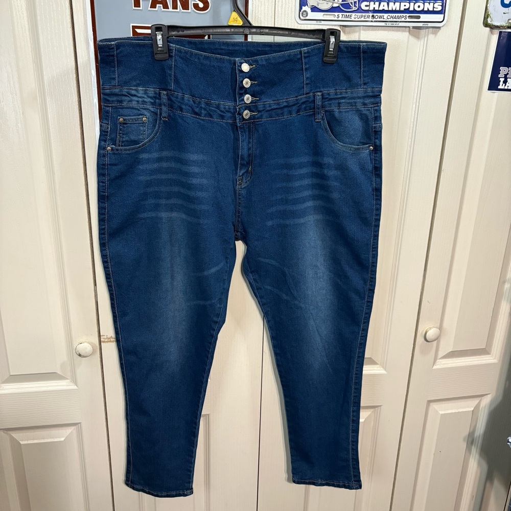 Shein High-Waisted Blue Denim Jeans